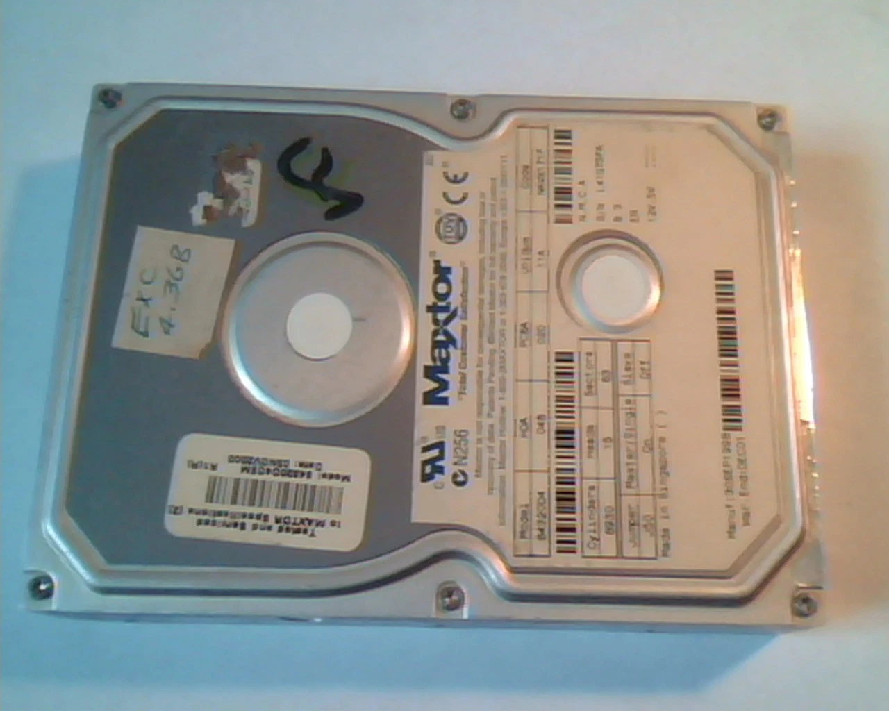 Hard Disk Drive IDE Maxtor 84320D4 04B 02D 11A NAVX171F 84320D4QEM