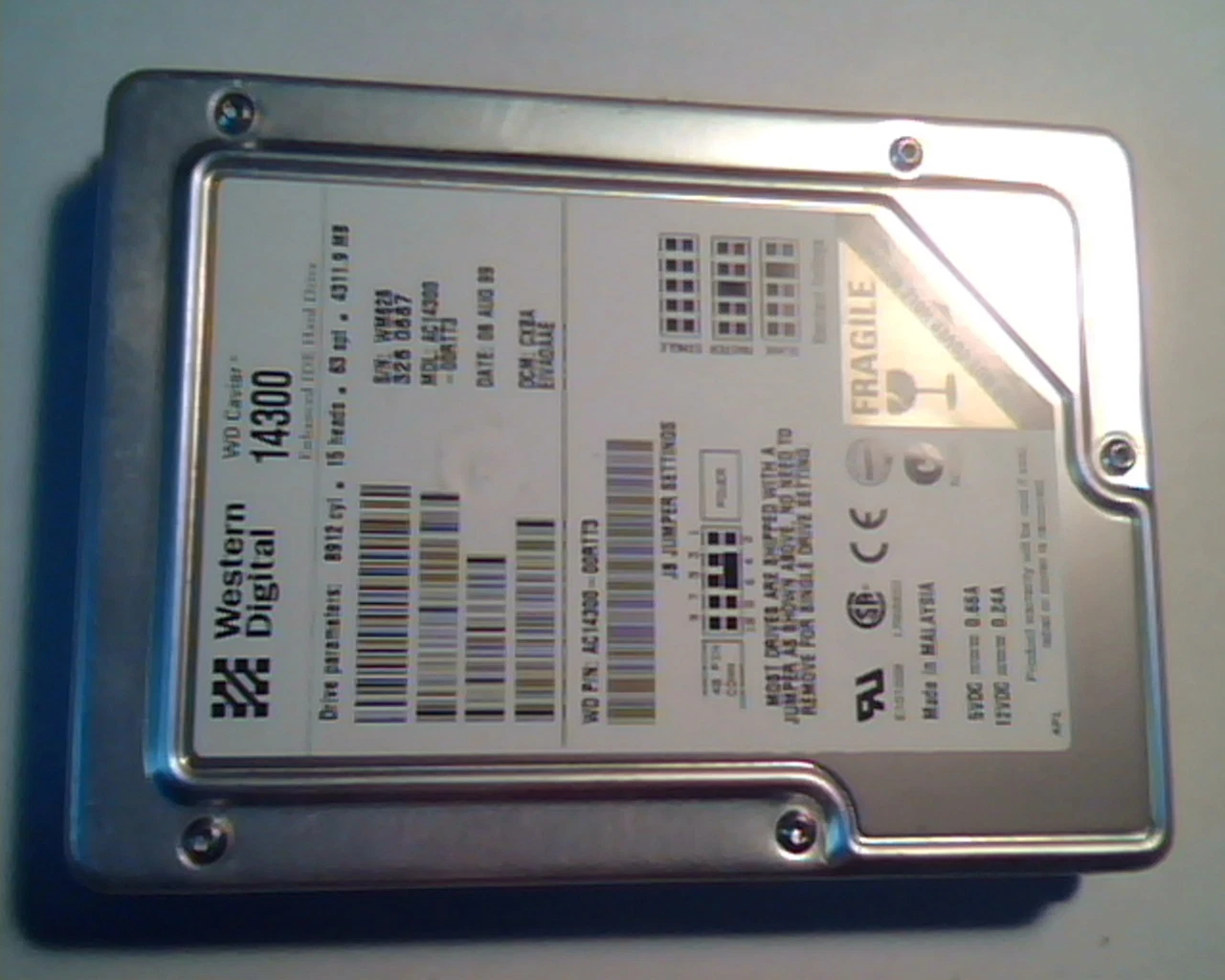 Hard Disk Drive IDE Western Digital Caviar 14300 AC14300-00RTT3 CXBA WD