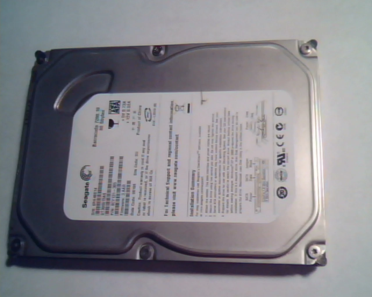 Hard Disk Drive SATA Seagate Barracuda 7200.10 80GB ST380815AS 9CY131-305 SU