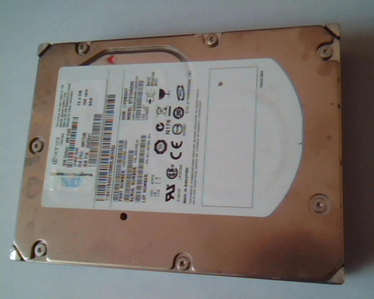Hard Disk Drive SATA IBM 9Z3066-039 ST373455SS 39R7348 26K5841 73.4 GB eserver