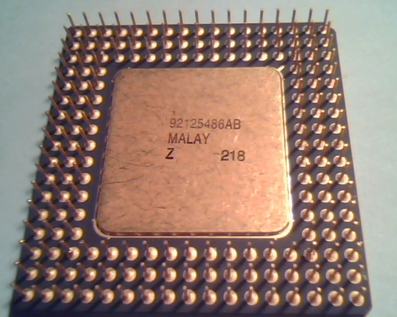Rare CPU computer chip - intel i486 SX A80486SX-22 L2204120 SX406 92125486AB - image 3