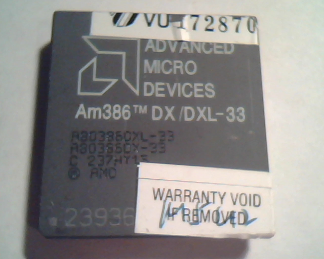 Rare CPU computer chip - Am386 DX/DXL-33 A80386DXL-33 A80386DX-33 237HY15 AMD