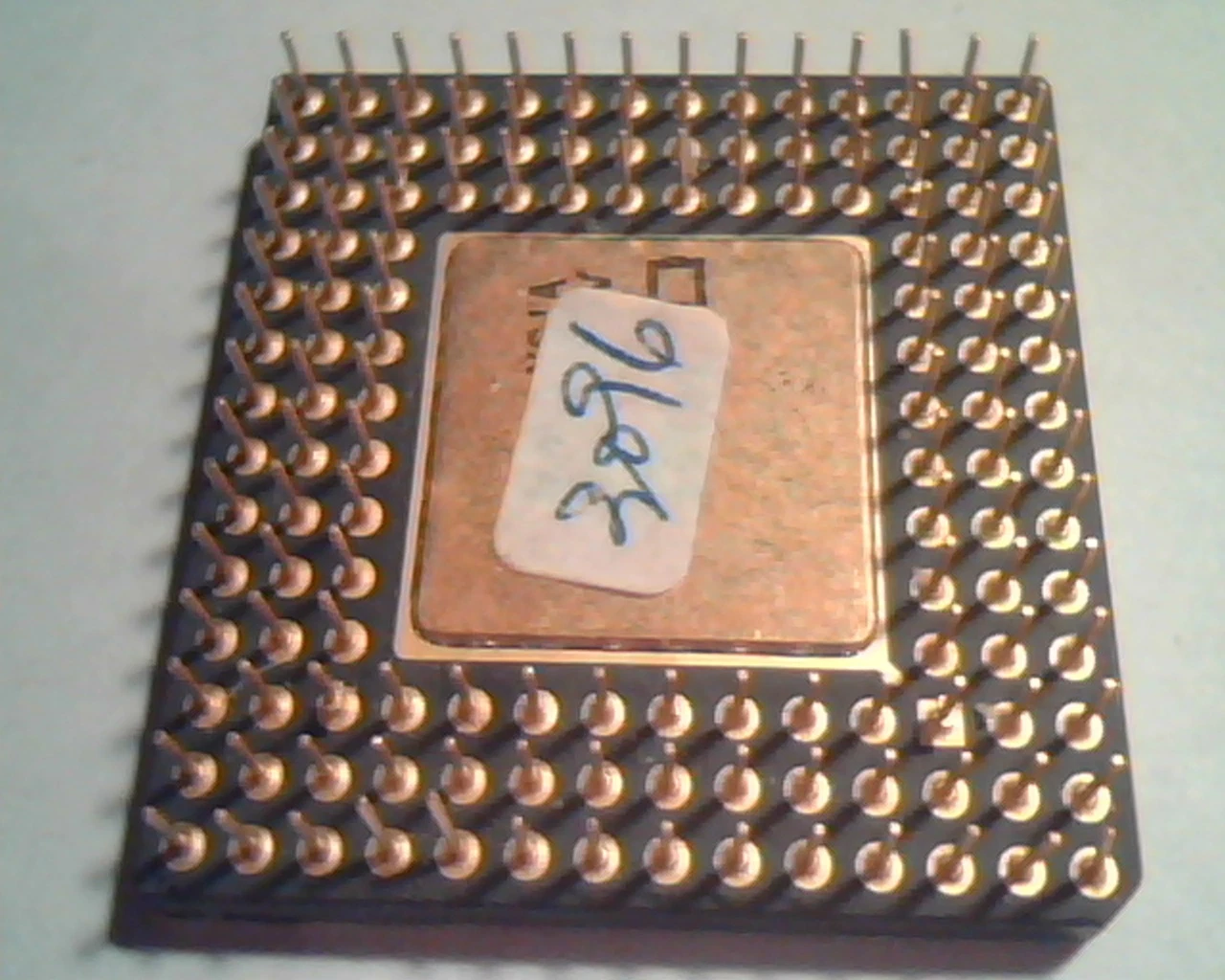 Rare CPU computer chip - Am386 DX/DXL-33 A80386DXL-33 A80386DX-33 237HY15 AMD - image 4