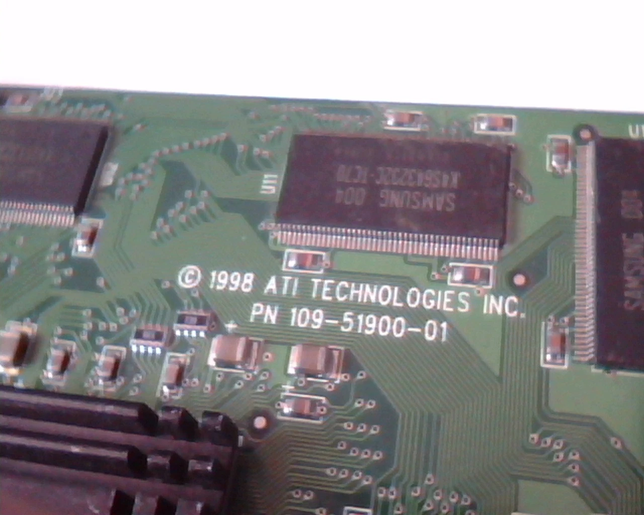 AGP card ATI 109-51900-01 R128 51914 1025350200 N625 VGA Comp out S-Vid - image 2