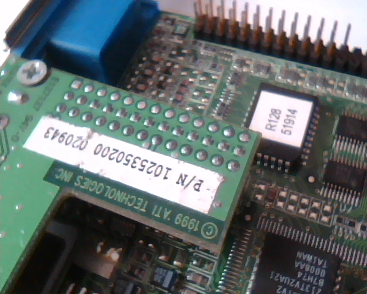 AGP card ATI 109-51900-01 R128 51914 1025350200 N625 VGA Comp out S-Vid - image 3