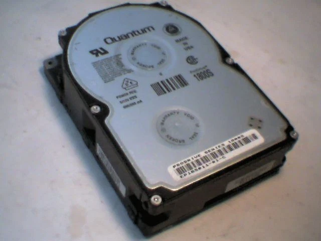 Hard Disk Drive SCSI Quantum ProDrive 1800S 50-pin EP18S011-11-C
