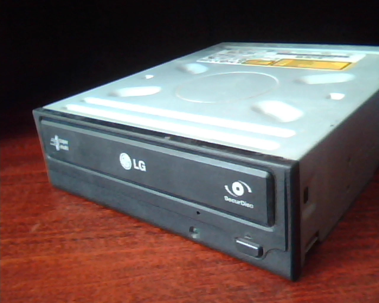 LG Super Multi DVD Rewriter GSA-H55N 1.00 April 2007 HL Data Storage