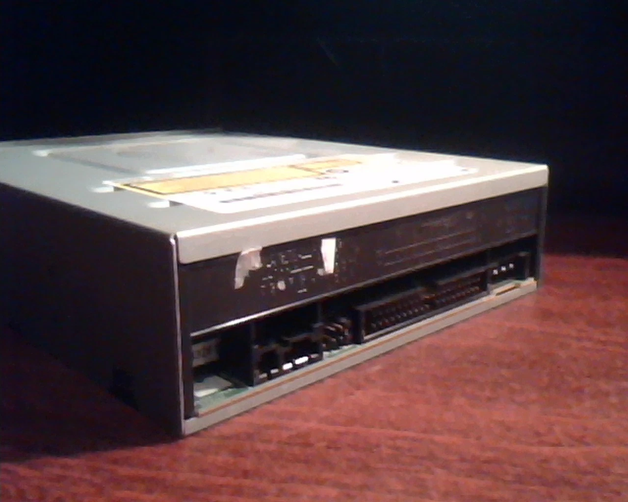 LG CD-R/RW Drive GCE-8525B 1.03 March 2004 CD Drive 52X32X52X - image 4
