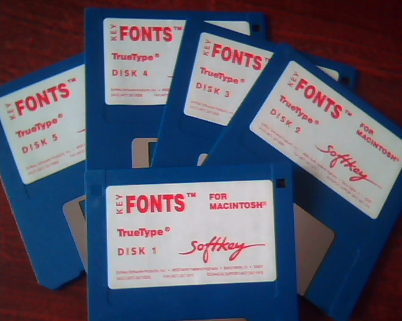 Softkey Key Fonts for Macintosh Apple Floppies Manual TrueType 1-56434-017-1 - image 6