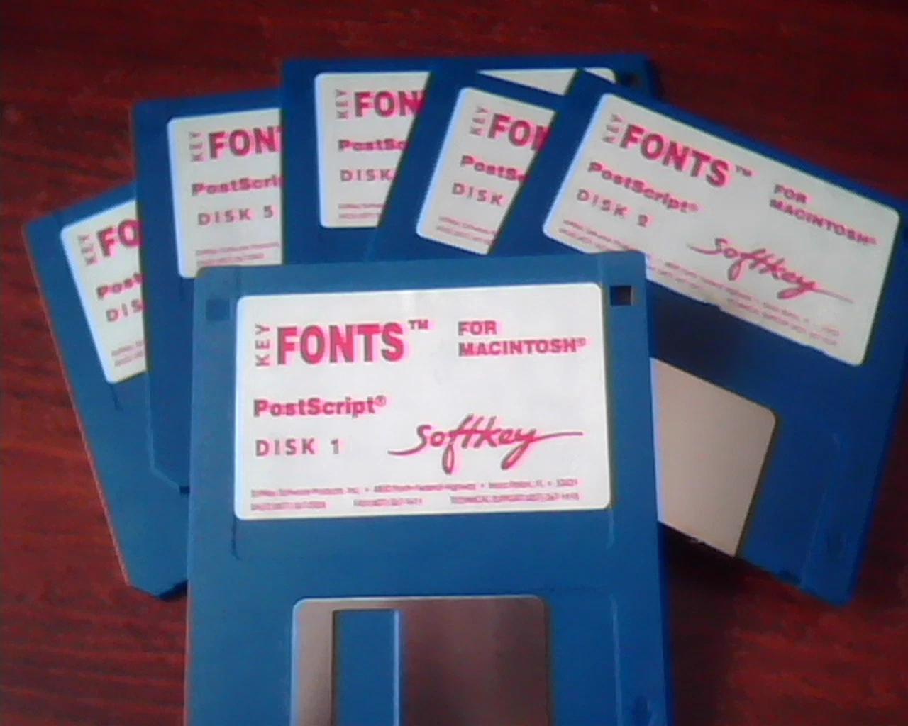 Softkey Key Fonts for Macintosh Apple Floppies Manual TrueType 1-56434-017-1 - image 8