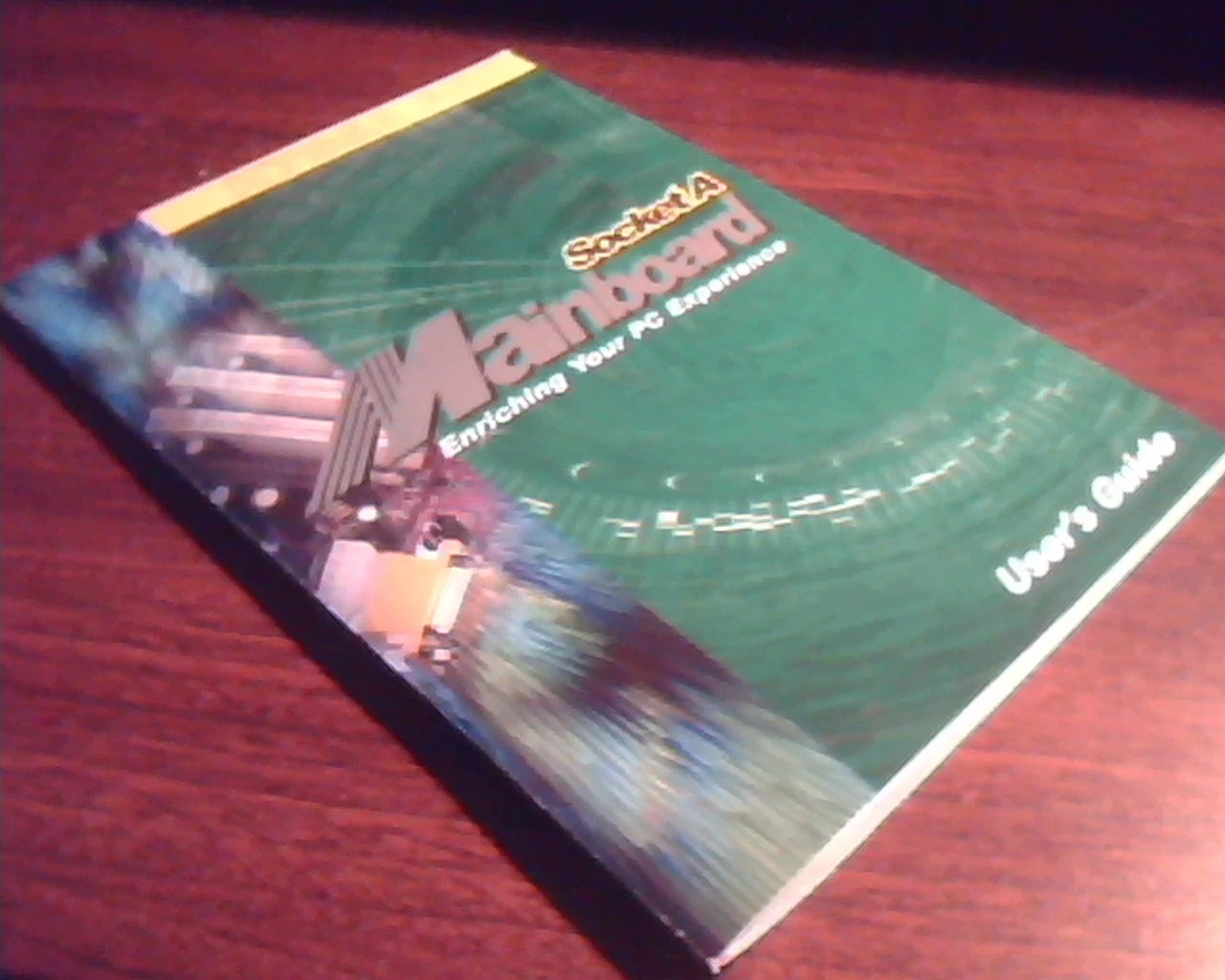 SocketA Mainboard K7S5A PRO User's Guide - Manual Version 5.0L 40-012-D17504