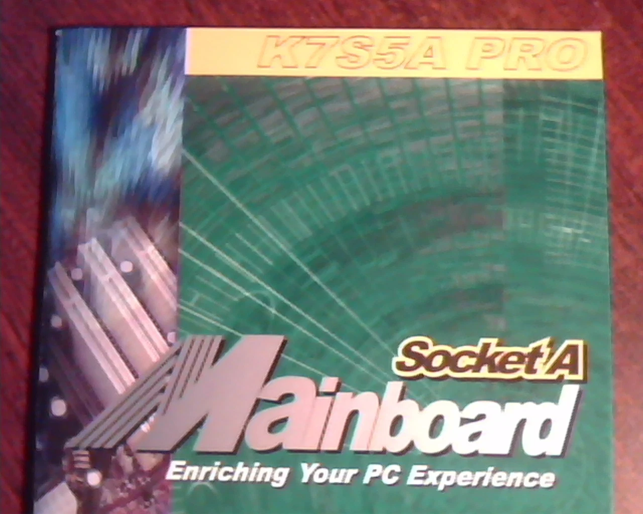 SocketA Mainboard K7S5A PRO User's Guide - Manual Version 5.0L 40-012-D17504 - image 2