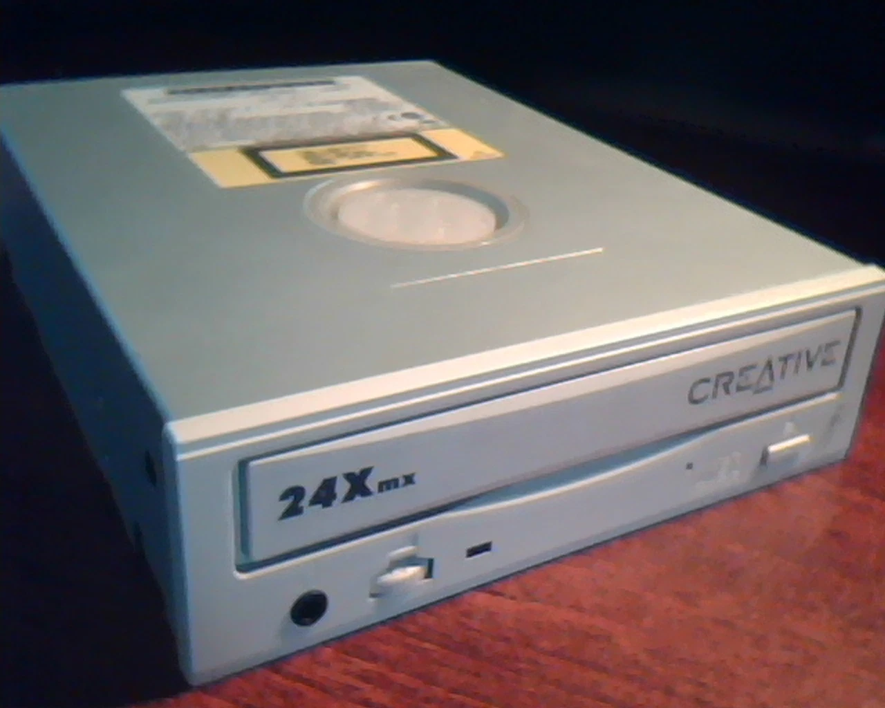 Creative CRE-BTB CR-585-B October 1997 IU09TB059CRB CK 24Xmx CD Drive