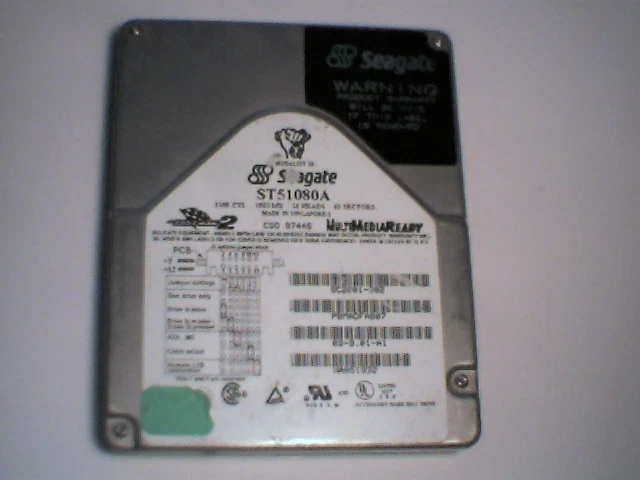 IDE Hard Drive Seagate ST51080A 9C2001-302 3.5 FastATA2 MultiMediaReady 1083MB