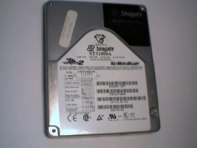 IDE Hard Drive Seagate ST51080A 9C2001-306 3.5 FastATA2 MultiMediaReady 1083MB