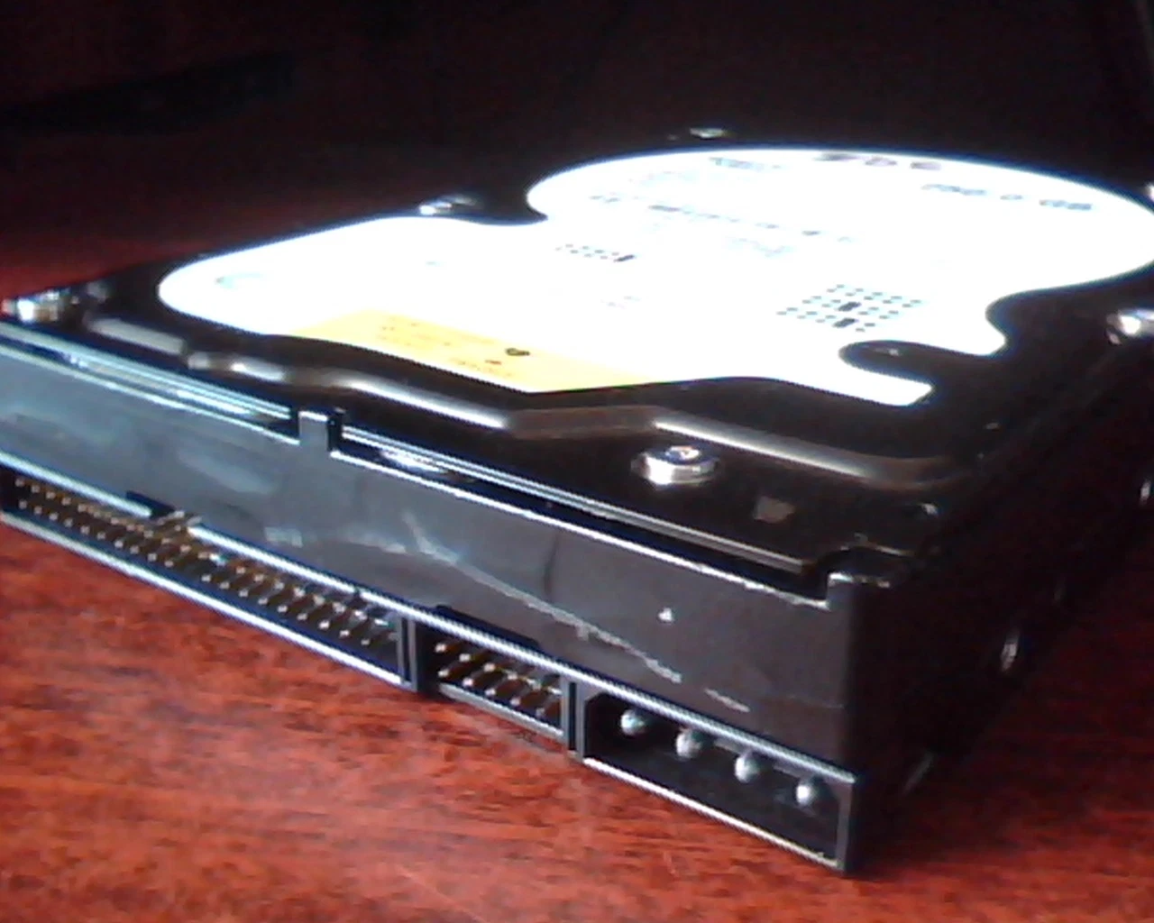 Hard Drive Disk IDE 250GB MD02500-BJBW JB00GVA02500 ATA 100 white label - image 6