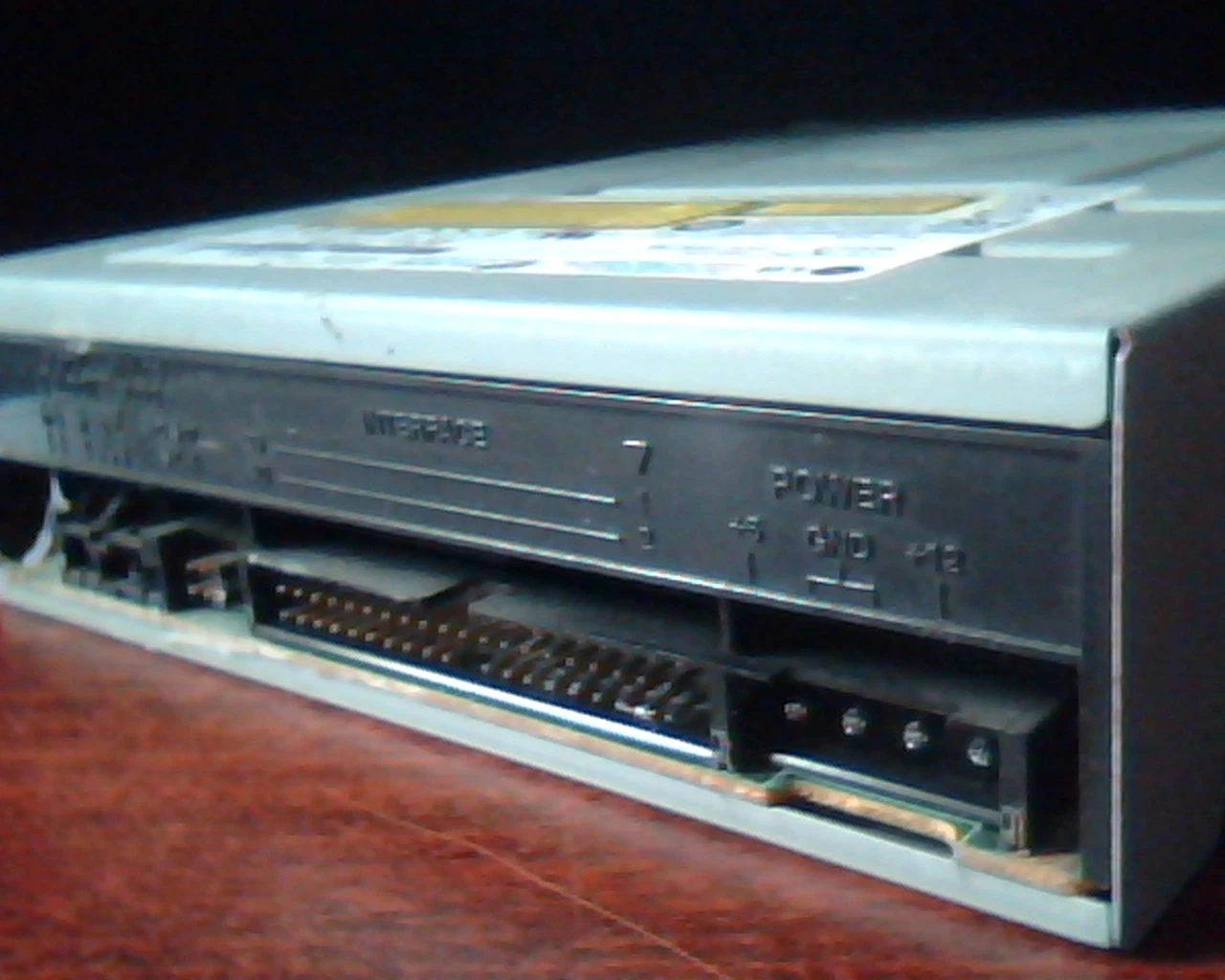 CD Drive IDE CD-R/RW GCE-8525B 1.02 December 2003 52x32x52x LG - image 5