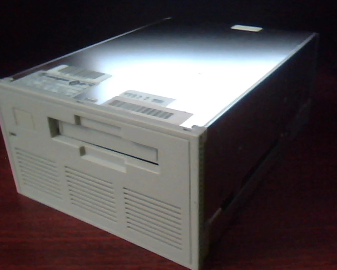 Wangtek 6130FS SCSI DAT Tape Drive 33627-004 Rev B
