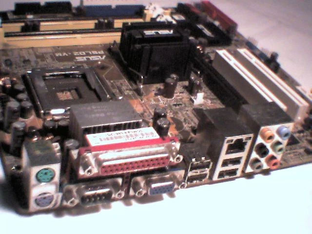 Motherboard P4 ASUS P5LD2-VM-UAYGZ Rev 1.03G 05CG034-02468 - image 3