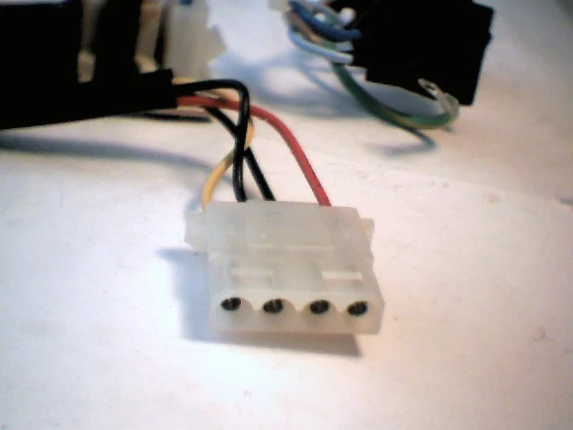 Dual DC Power Supply Magnetek 3760-02/1 small EKO 15W 12V 5V switch fan open - image 4