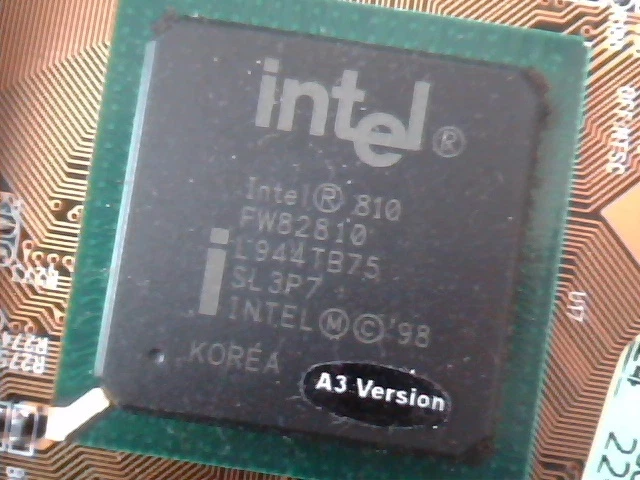M766LRT-DUAL 810-A3 Motherboard ATX ISA Slot1 Celeron - image 3