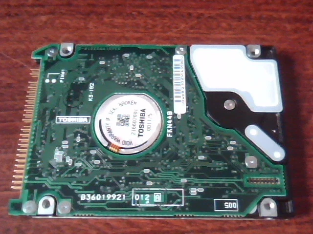 2.5 in Hard Disk Drive IDE Toshiba MK1214GAP HDD2149 F ZE01 - image 3