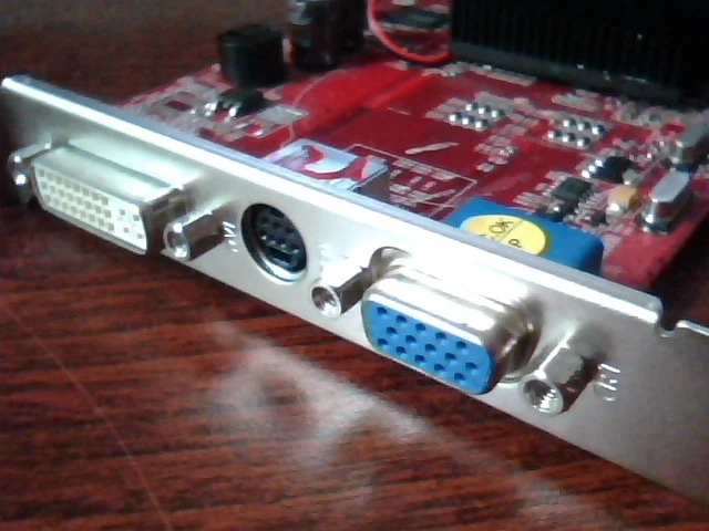 LF R56BG v1.2 DVI TV 512MB DDR3 AGP Video Card 6600GT X1650PRO - image 7