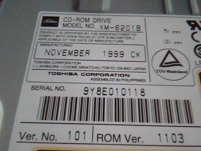 SCSI 50-pin CDROM Drive Toshiba XM-6201B 50-pin 32X Sun 370-3416-02 3703416-02 - image 3