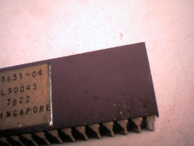 Rare computer chip 95831-04 SL90043 1978 Gold Plated Purple Ceramic vintage old - image 5