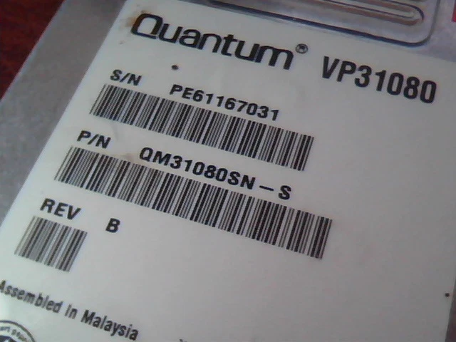 Hard Drive SCSI Quantum VP31080 QM31080SN-S RevB 50-Pin SCSI 1GB 3.5" - image 2