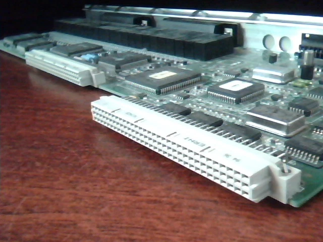 Xyplex 24-port 500-5908 Rev F1 TOKO PM05-40 201 STI card - image 9