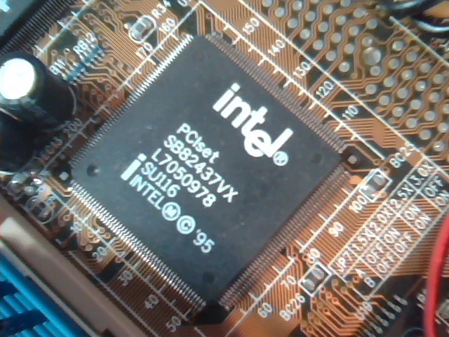 MB Pentium Socket 7 PT-7502 V1.3 430VX 437VX - image 3
