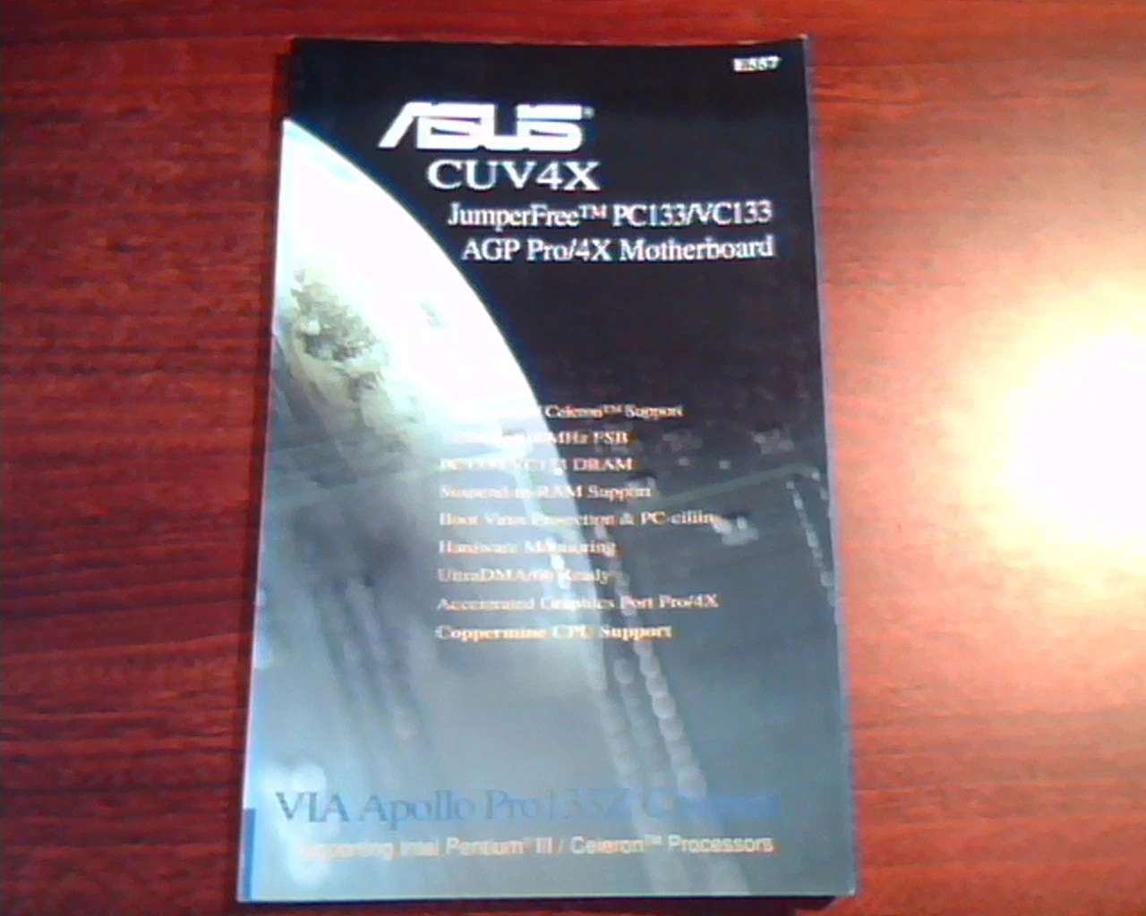 Asus CUV4X JumperFree PC133/VC133 AGP Pro/4X Manual E557 VIA Apollo Chipset