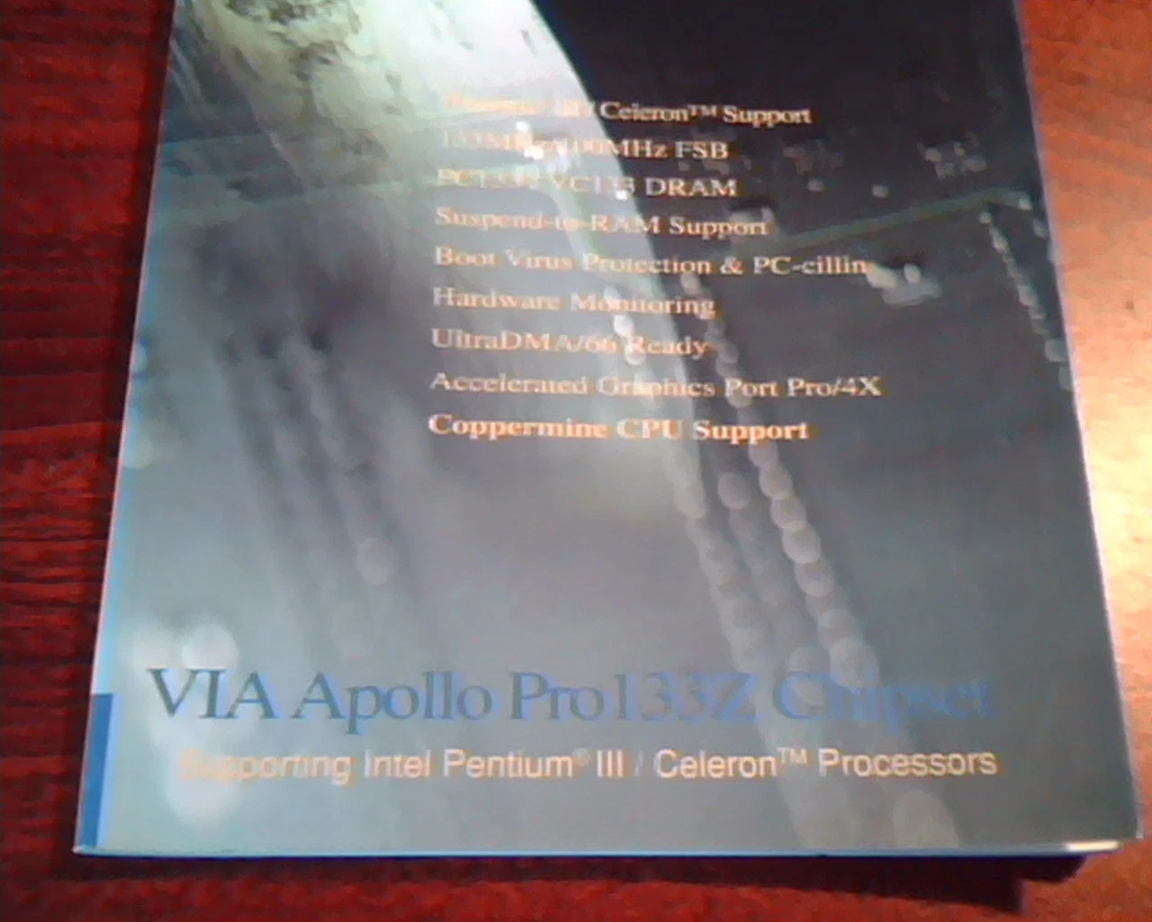 Asus CUV4X JumperFree PC133/VC133 AGP Pro/4X Manual E557 VIA Apollo Chipset - image 3