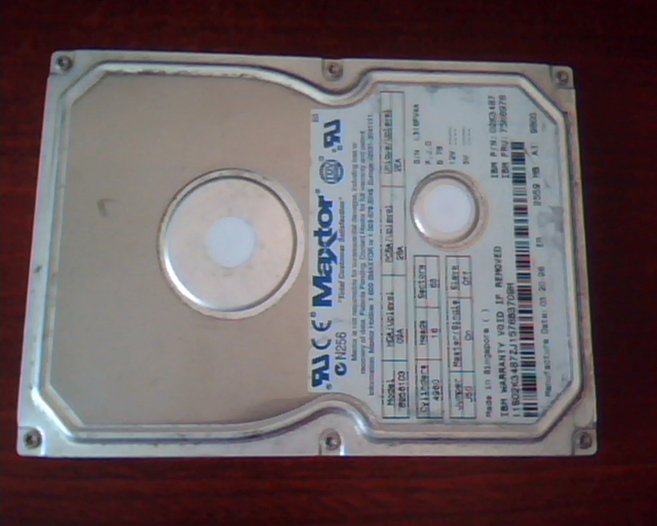 Hard Disk Drive IDE Maxtor 82561D3 09A 28A 2EA IBM 02K3487 75H8978 2559MB
