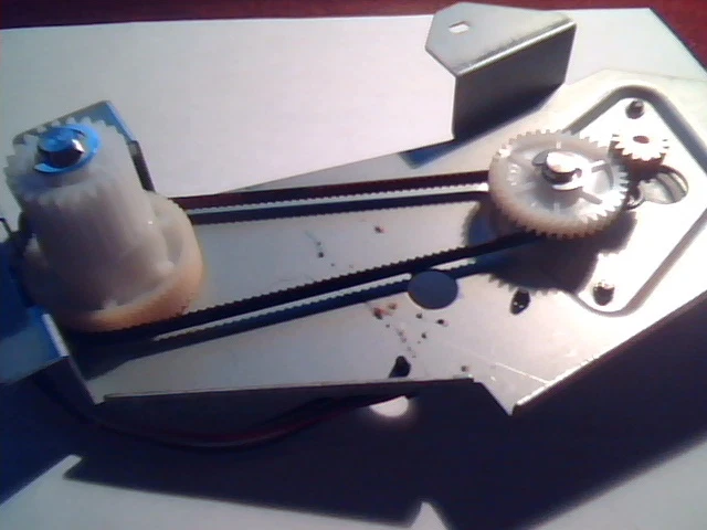 Calcomp TechJet 5500 - Stepper Motor 55SPM25D9A + gears - image 3