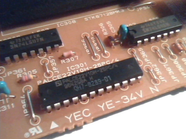 Calcomp TechJet 5500 - Driver Board QH1 QM1-0317-1 - image 3