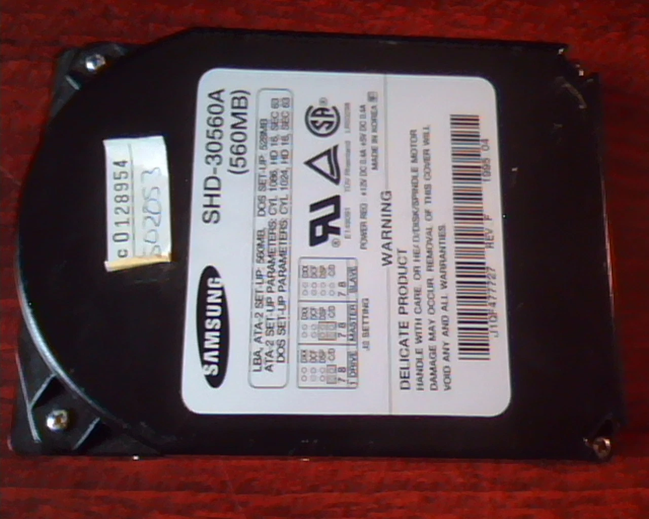 Hard Disk Drive IDE Samsung SHD-30560A J1QF477727 Rev F 560MB