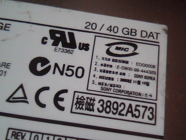 SCSI DAT Tape Drive 40GB Compaq EOD006 158856-001 153618-001 white 68-pin - image 4