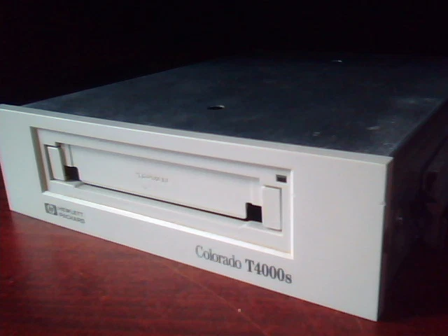 HP Colorado T4000s Travan Tape Drive Hawk 6000-0005