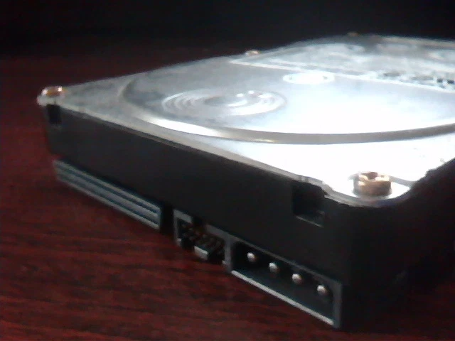 Hard Disk Drive Quantum Atlas II HN22W011 HDD 2275S 02-D XLXY4 - image 4