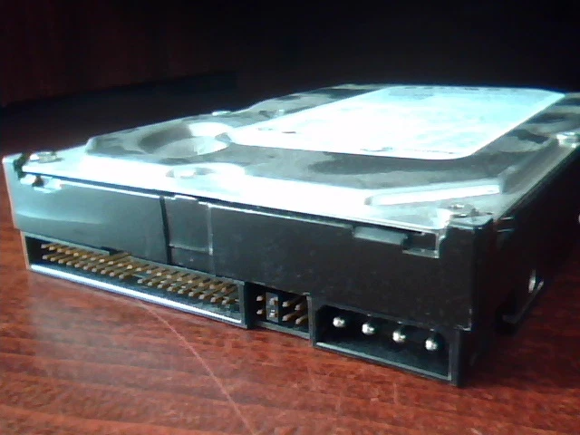 Hard Drive IDE Seagate Barracuda 7200.9 ST3802110A 9BD011-304 80GB 3.AAJ 06517 - image 3