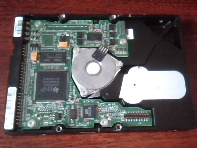 Hard Drive IDE Disk Maxtor 2B020H1 40020624 WAH21PB0 20GB - image 5