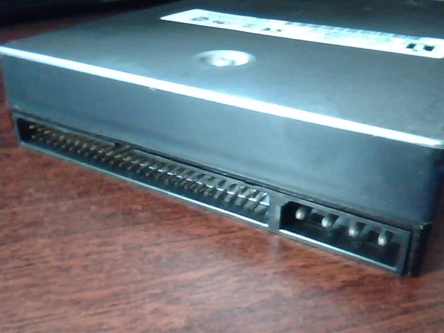 Cartridge Drive Internal IOmega Jaz V1000SI 1GB SCSI - Black faceplate - image 6