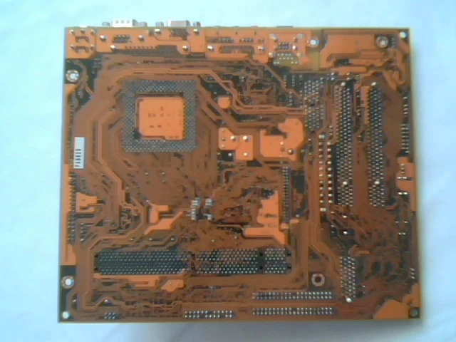 Socket370 Motherboard Chaintech 6WFV2-C104A 810e i810 - image 2