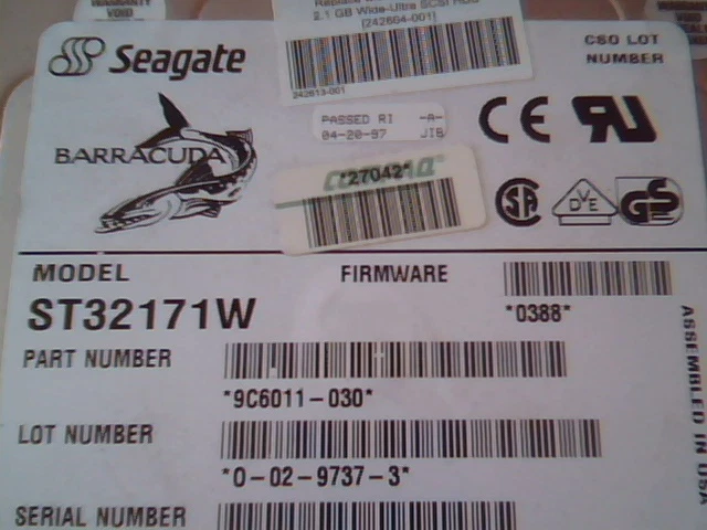 SCSI Hard Disk Seagate Barracuda Compaq ST32171W 9C6011-030 242604-001