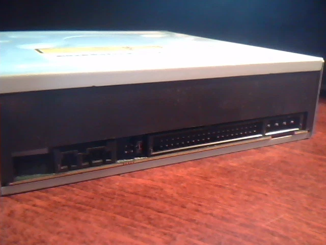 DVD Drive Rewriter LG Super Multi GSA-H22N 1.01 October 2006 - image 6