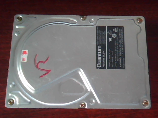 Hard Disk Drive SCSI Quantum ProDrive ELS 85S PI08S025 07-L
