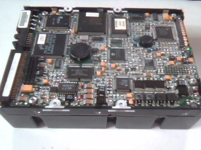 Hard Disk Drive SCSI Micropolis 3243W YSW030-02-3 138312-11 - image 3