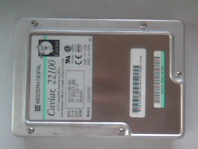 Hard Disk Drive IDE WD Caviar 22100 WDAC22100-00H 99-004219 BNAARMG